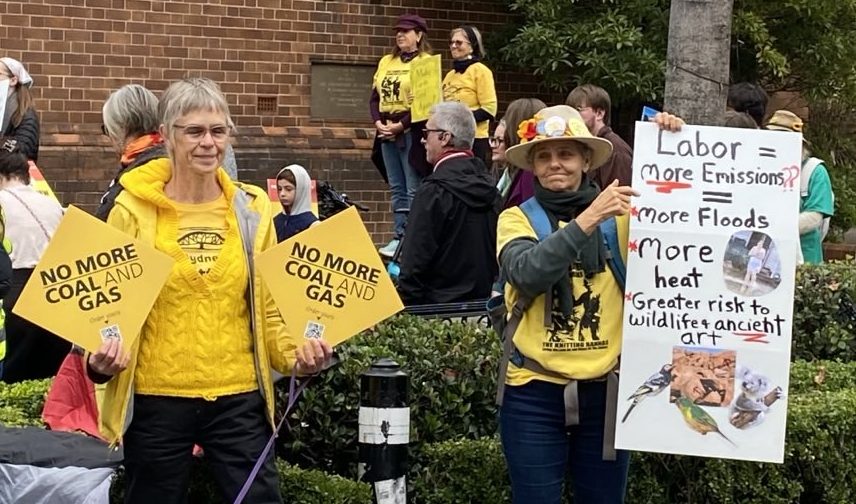 Snap Protest Snap protest at Albo’s office 2 – Sydney Knitting Nannas and Friends